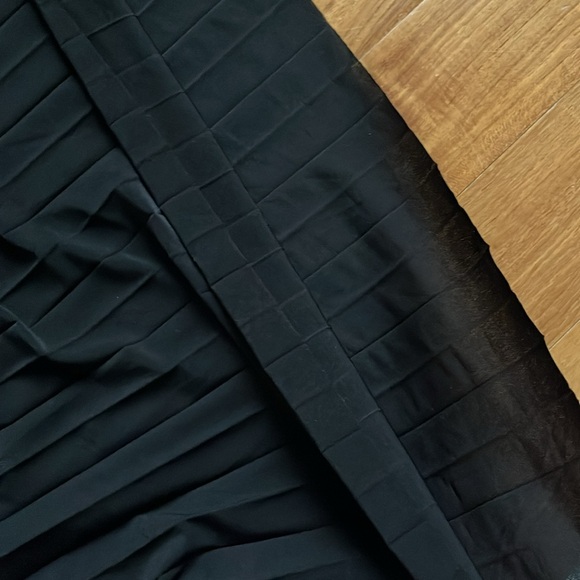 SIMONS black pleated maxi skirt size XS - Picture 3 of 5